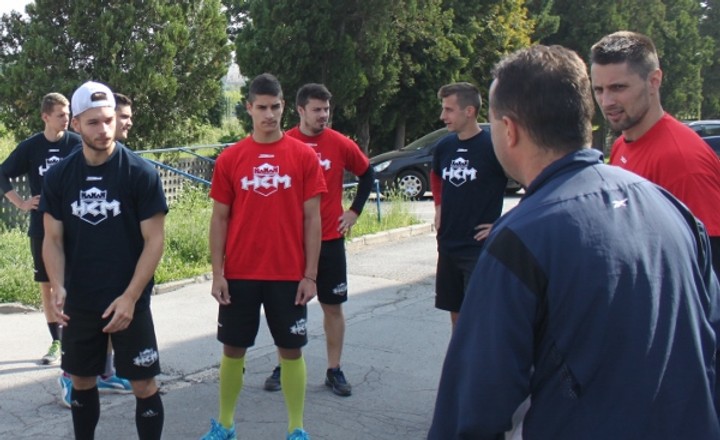 „Rytieri“ aktívni na tréningoch i akciách